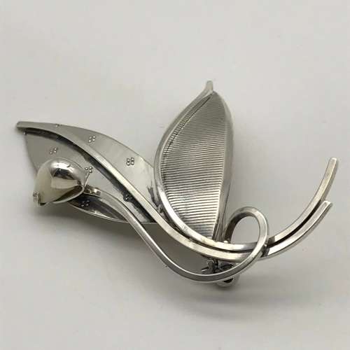 Vintage Sterling Silver & Pearl Brooch