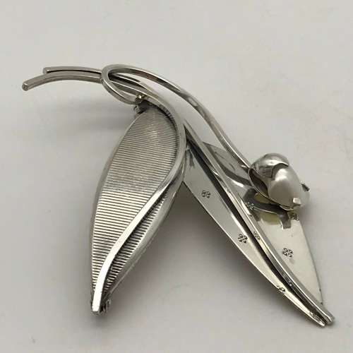 Vintage Sterling Silver & Pearl Brooch