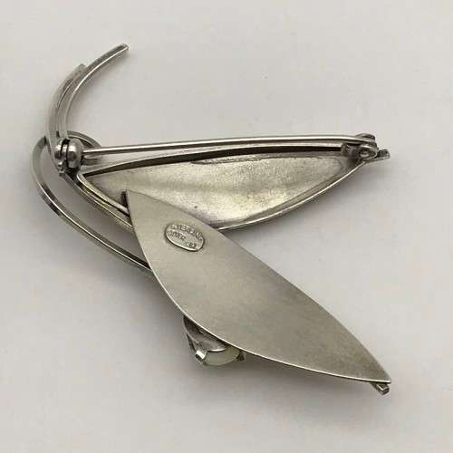 Vintage Sterling Silver & Pearl Brooch