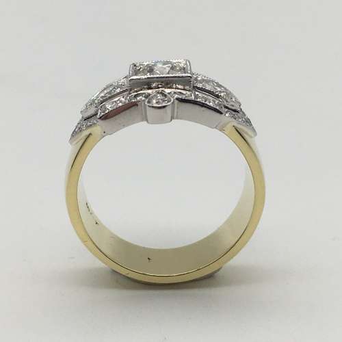 18ct Gold & Diamond Ring (V. R123 420)