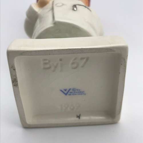 Goebel `Trouble Shooter` Doctor Figurine (Charlot Byj)