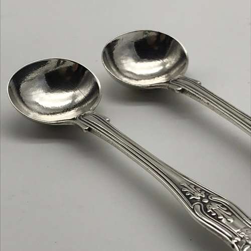Pair Victorian Solid Silver `Kings Pattern` Salt Spoons (1860)