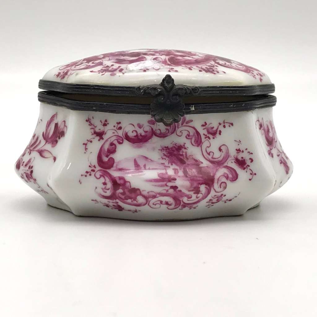 Vintage `Sceaux` French Trinket Box