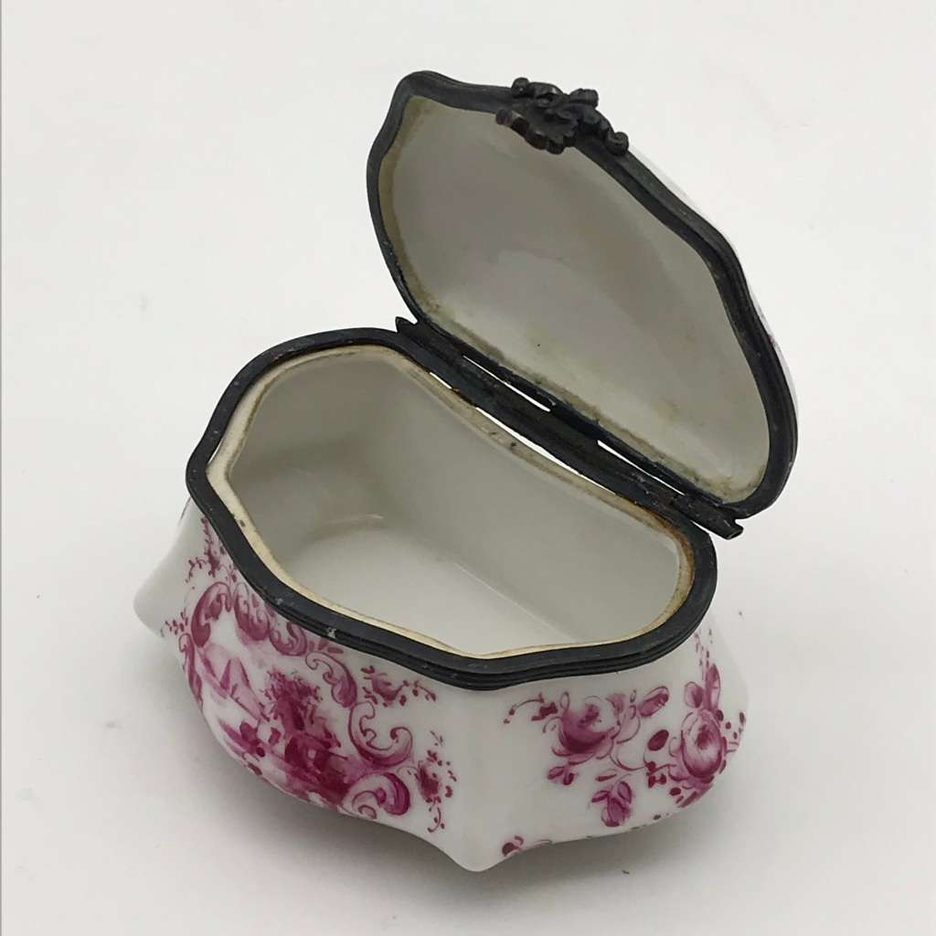 Vintage `Sceaux` French Trinket Box