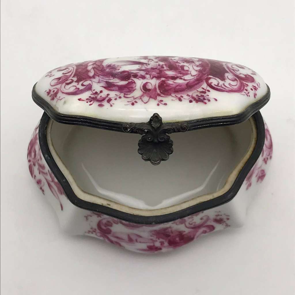 Vintage `Sceaux` French Trinket Box