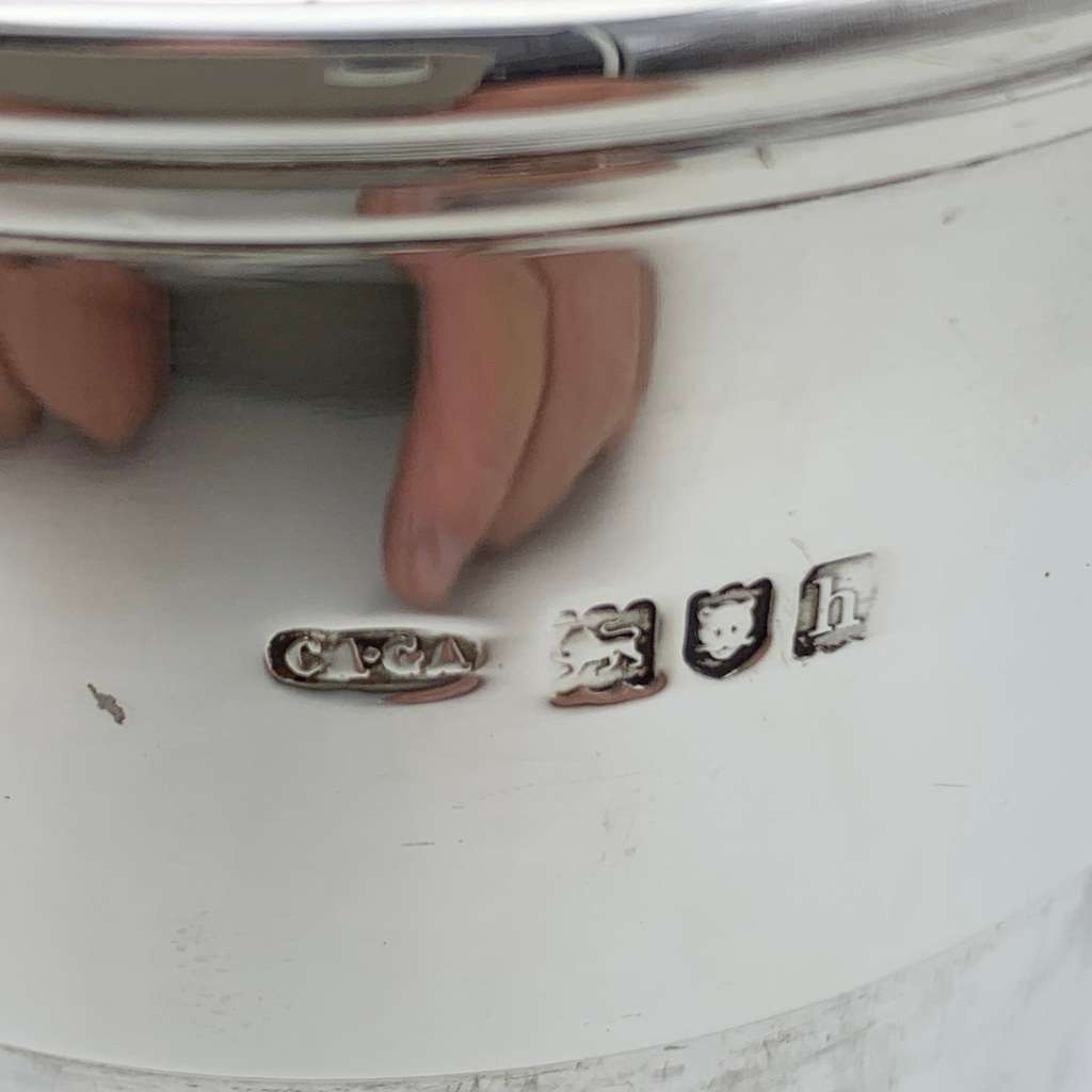 Antique Silver `Asprey`s` Collapsible Travelling Beaker (Cased)