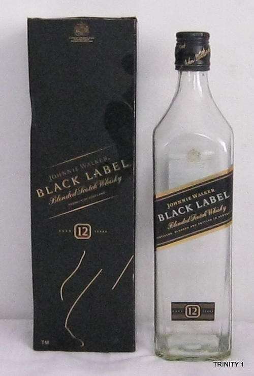 EMPTY JOHNNIE WALKER BLACK LABEL WHISKY BOTTLE