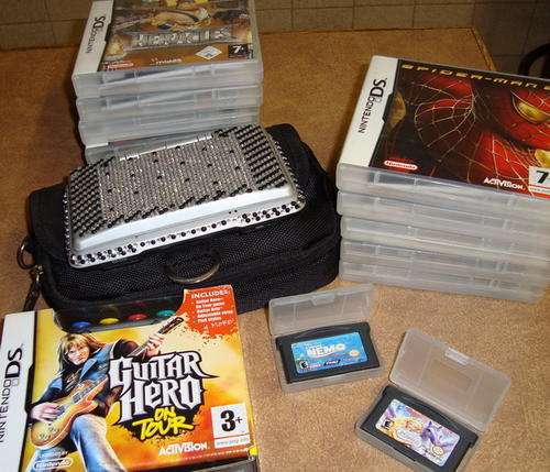 Nintendo DS Pack - ALL YOU NEED !!! Bargain !!! PRICE REDUCED AGAIN !!
