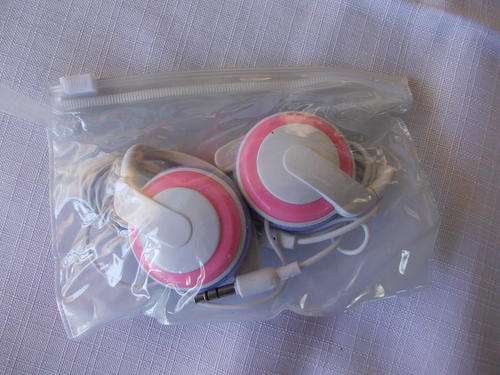 Laptop headphones