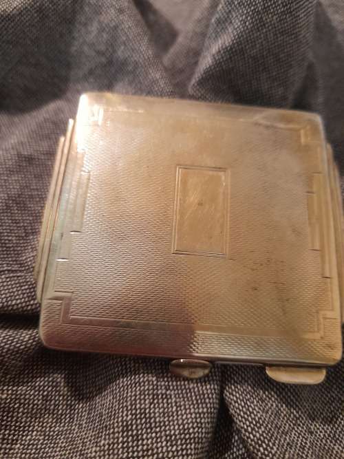 SILVER POWDER COMPACT