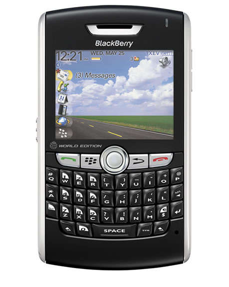 SA Stock!! 2 X ORIGINAL BLACKBERRY 8830 IN BLACK,BOXED WITH ALL ACCESSORIES!!!!