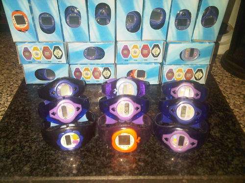 ---> BUY 1 GET 1 FREE!! <--- 1 BID FOR 2!! MIXED FUNKY CHILDRENS WATCHES.