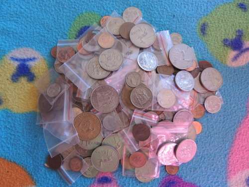 900G OLD SOUTH AFRICAN COINS