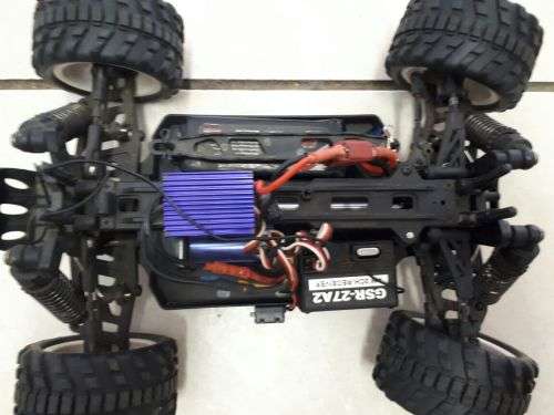 TURNIGY 1:16 Brushless Beetle