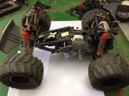 4 Tamiya cars and spares