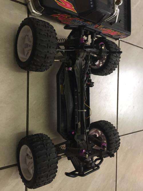 HSP 1:10 Brontosaurus