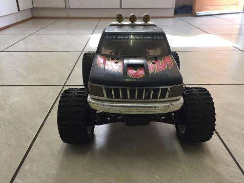 HSP 1:10 Brontosaurus