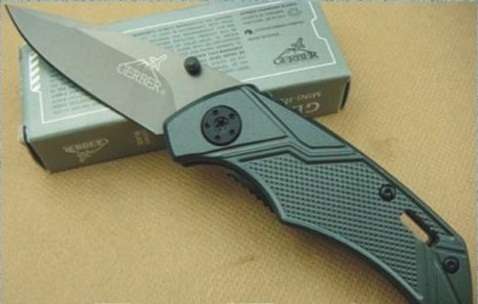 GERBER X03 FOLDING BLADE KNIFE.