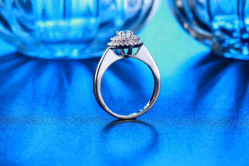 White gold plated Ring Jewellery for women with simulated diamond size6;7;8 US