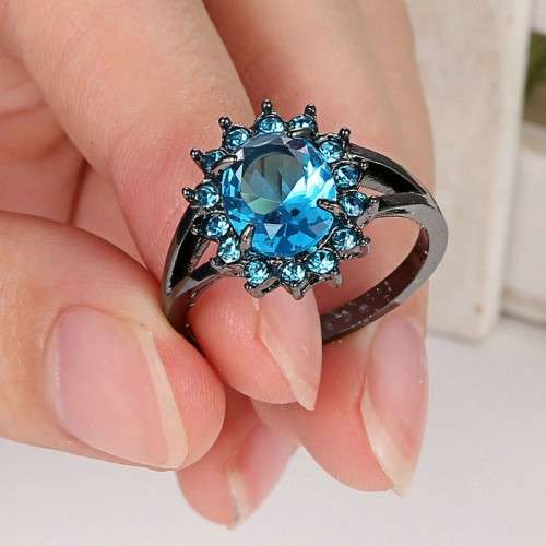 Sky-blue Topaz Round Gem Flower Ring 10KT Black Gold Filled Size 8
