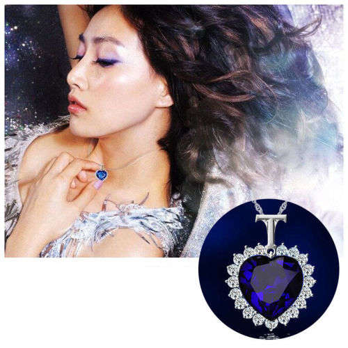 Charming Blue Sapphire Heart Rhinestone Pendant Necklace
