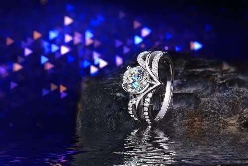 Solid 925 Sterling Silver Ring With Simulated 1,38ct Diamonds