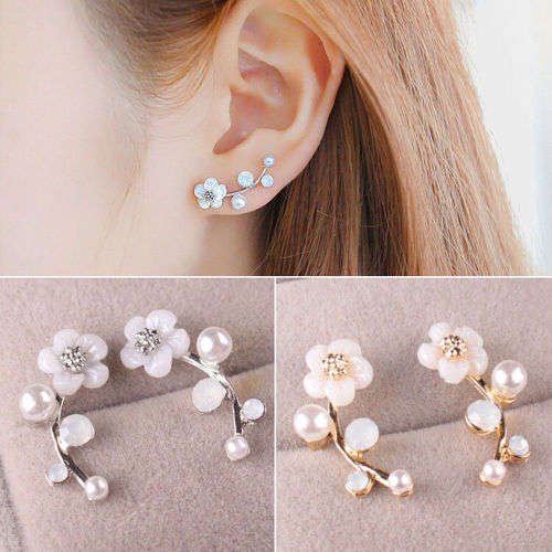 BEAUTIFUL!!!! Silver Flower And Pearl Earrings