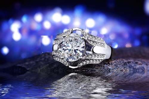 AMAZING!!  Ring With 49 2ct Hand Crafted Simulated Diamonds Size 6 US