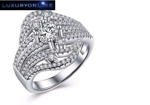 EXQUISITE!! 1,2ct Ring With Simulated Diamonds Size 6; 7; 8 US