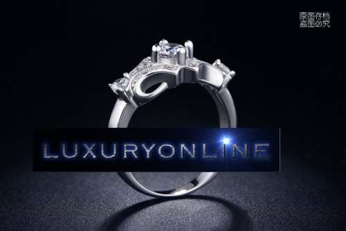 MARVELOUS! Ring With Hand Crafted Simulated Diamonds Size 7 US