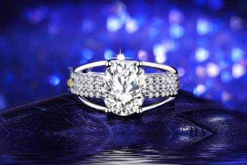 MARVELOUS! Ring With 49 2.00ct Hand Crafted Simulated Diamonds Size 6; 7 US