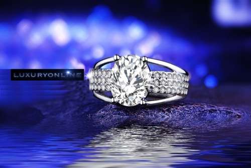 MARVELOUS! Ring With 49 2.00ct Hand Crafted Simulated Diamonds Size 6; 7 US