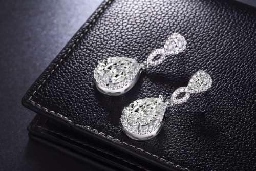 DEVINE! Infinity Crystal Drop Earrings