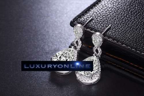 DEVINE! Infinity Crystal Drop Earrings