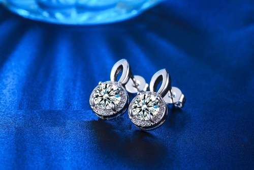 SUPERB!! ! Simulated Diamond Drop Earrings