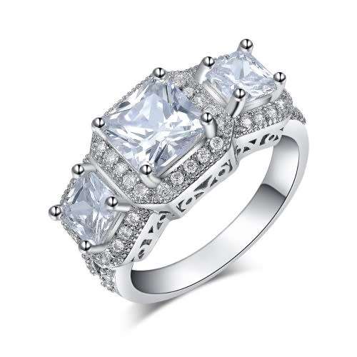 DAZZLING! Simulated Diamond Ring Size 6; 7; 8 US