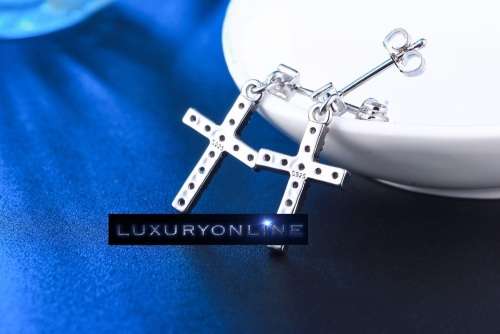 FANTASTIC! Cross Earrings With 11 0,75ct Simulated Diamonds