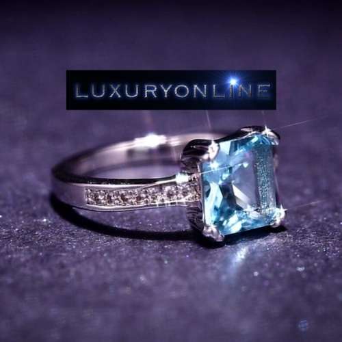 Simulated Aquamarine And 1,28ct Simulated Diamonds