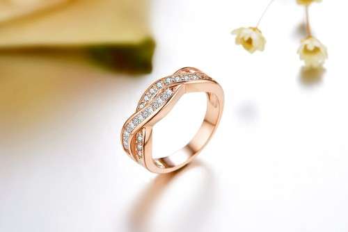 AMAZING! Tocean Infinity Ring With 22 Simulated Diamonds Size 8 US
