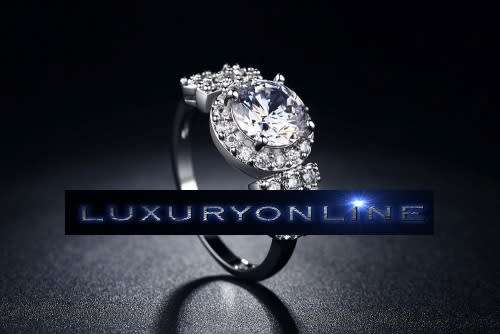 AMAZING! Ring With Hand Crafted 2,9ct Simulated Diamonds Size 8 US