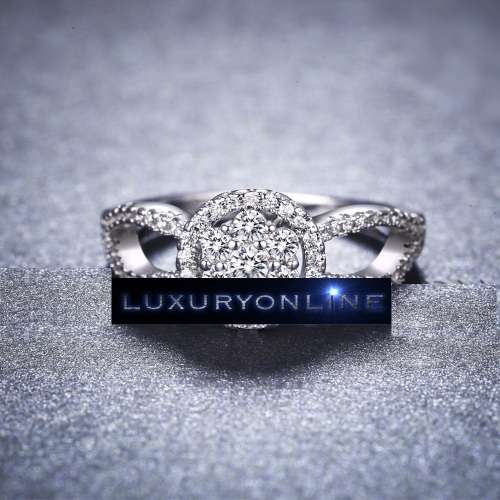 DAZZLING! Hand Crafted 1,38ct Simulated Diamond Ring Size 6 US