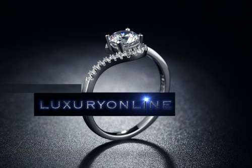 RADIANT Ring With  0,25ct Simulated Diamonds Size 7; 9 US