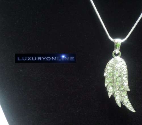 CAPTIVATING! Angel Wing And Earring Set With Simulated Diamonds