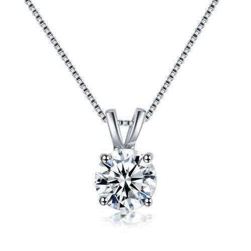 AMAZING! 0.75 Carat Simulated Diamond Necklace