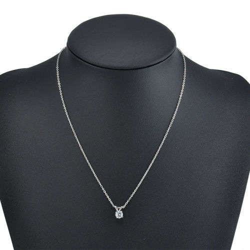 AMAZING! 0.75 Carat Simulated Diamond Necklace