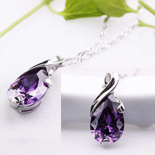 CAPTIVATING!  Simulated Amethyst Stone With Necklace