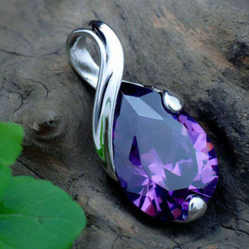 CAPTIVATING!  Simulated Amethyst Stone With Necklace