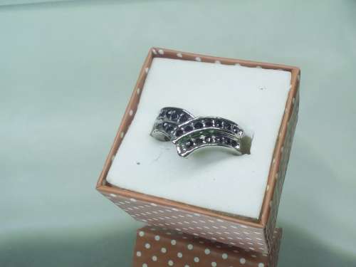 AMAZING! 0,75 Carat Simulated Black Diamonds Size 9 US