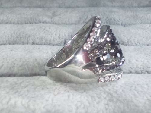 AMAZING! 1,75 Carat Simulated French Lilac, Black And White Diamonds Size 9 US