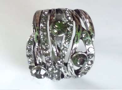 AMAZING! 1,75 Carat Simulated French Lilac Diamonds Size 9 US